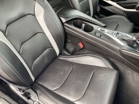 Used 2017 Chevrolet Camaro LT image 33