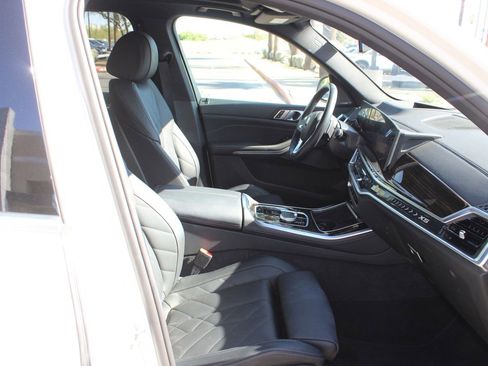 Used 2026 BMW X5 xDrive40i AWD/4WD image 15