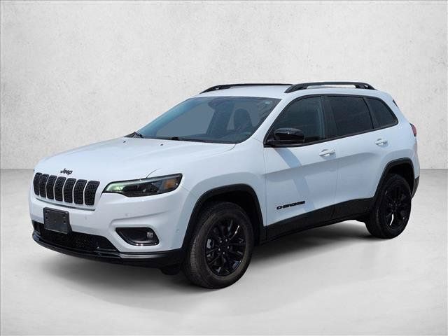 Used 2023 Jeep Cherokee Altitude Lux AWD/4WD image 4