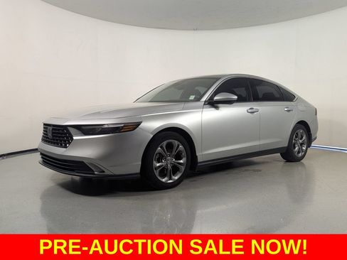 Used 2024 Honda Accord EX image 3