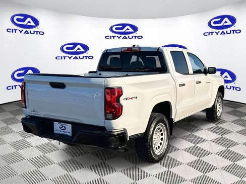 Used 2024 Chevrolet Colorado W/T w/ WT Convenience Package image 3