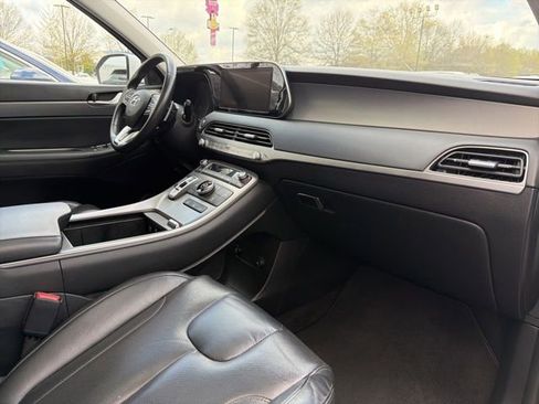 Used 2022 Hyundai Palisade SEL w/ 8P Bench Seat Package image 32