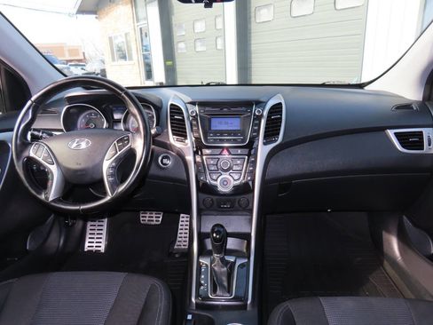 Used 2013 Hyundai Elantra GT w/ Touch & Go Pkg image 42
