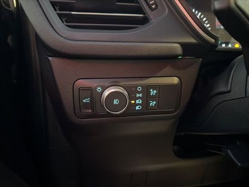 Used 2022 Ford Escape SEL image 28