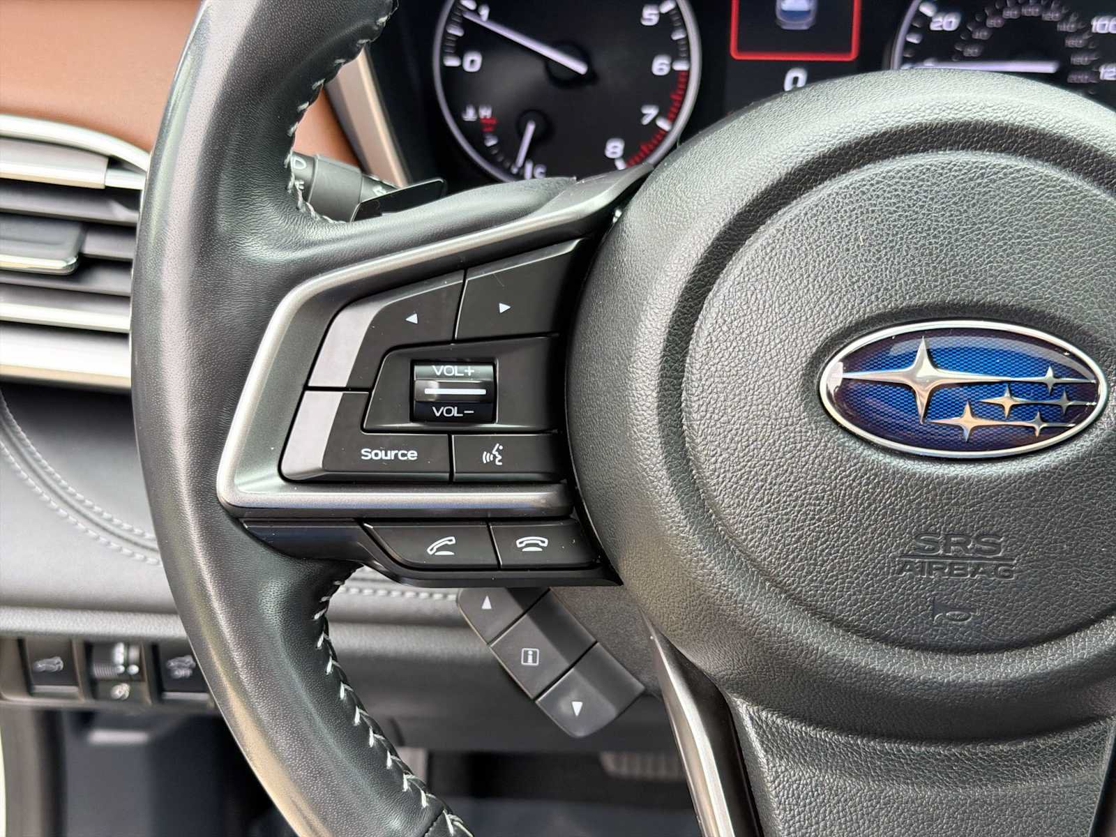 Used 2020 Subaru Outback Touring w/ Popular Package #2 AWD/4WD image 21