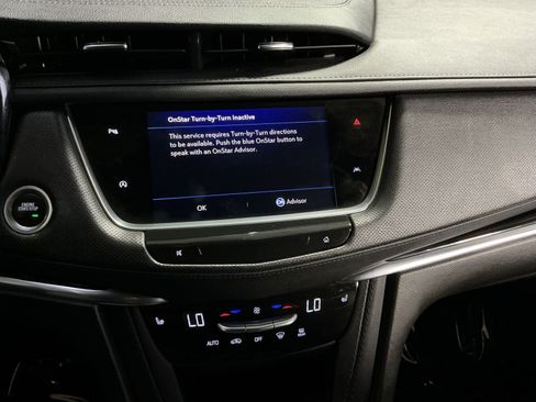 Used 2024 Cadillac XT6 Luxury w/ LPO, Floor Liner Package AWD/4WD image 21