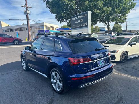 Used 2021 Audi Q5 2.0T Premium Plus w/ Premium Plus Package image 2