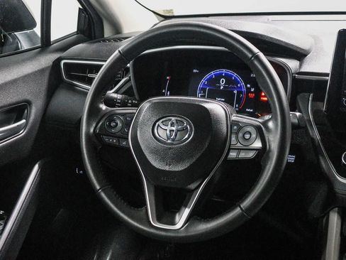 Certified 2024 Toyota Corolla Cross XLE w/ Convenience Package AWD/4WD image 18