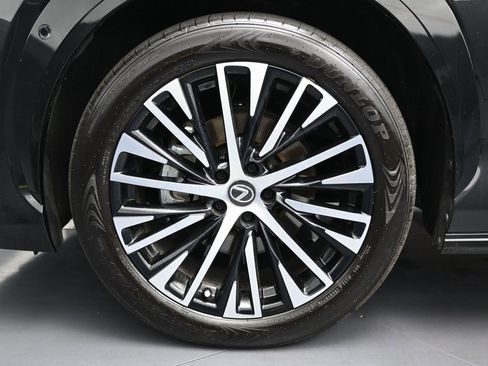 Used 2023 Lexus RZ 450e Premium w/ Technology Package image 9