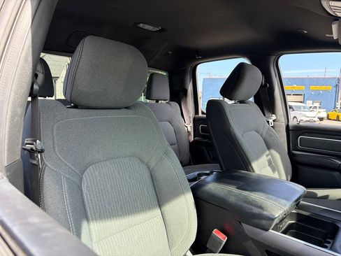 Used 2021 RAM 1500 Big Horn AWD/4WD image 16