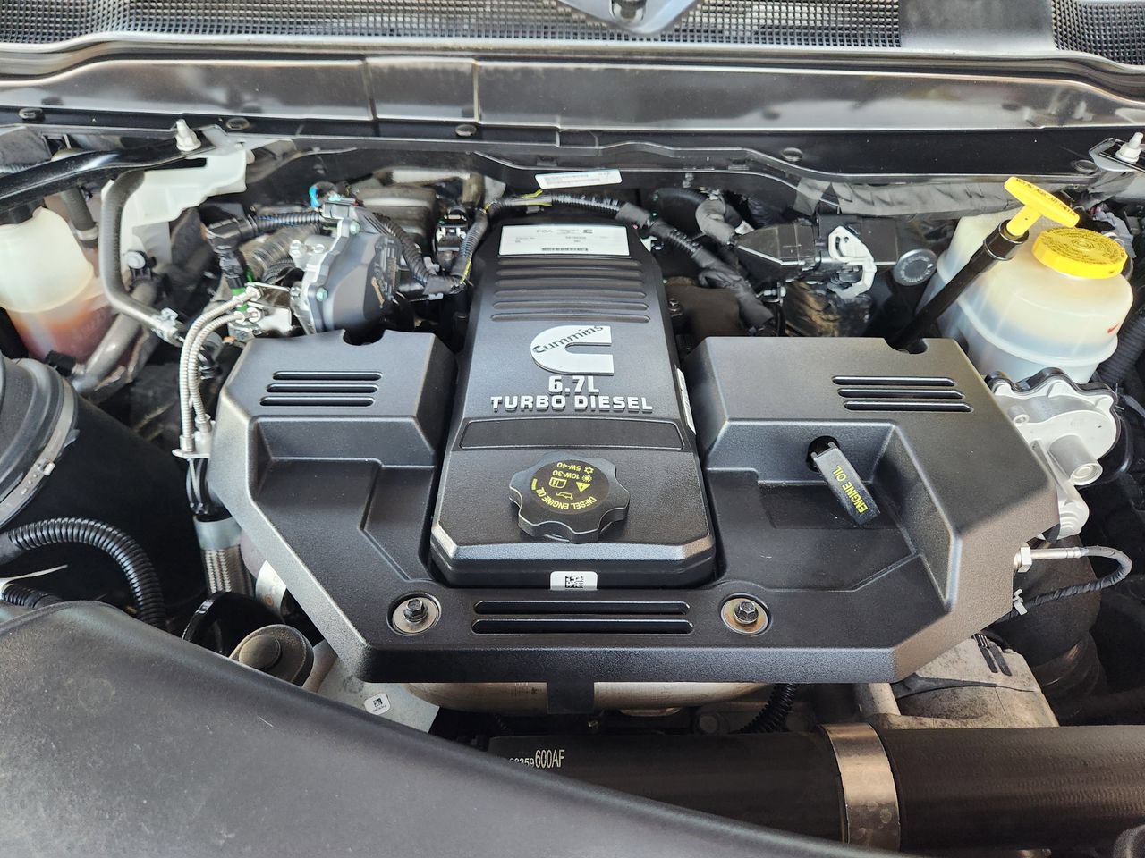 Used 2023 RAM 3500 Laramie AWD/4WD image 30