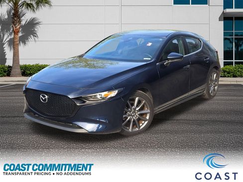 Used 2021 MAZDA MAZDA3 s image 1