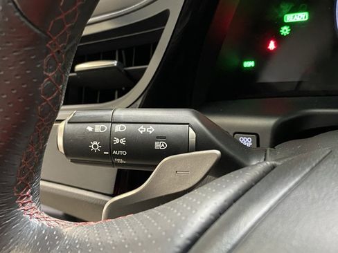 Used 2022 Lexus ES 300h F Sport image 19