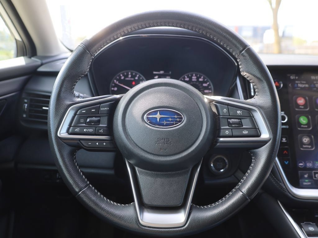 Used 2025 Subaru Outback Premium AWD/4WD image 43