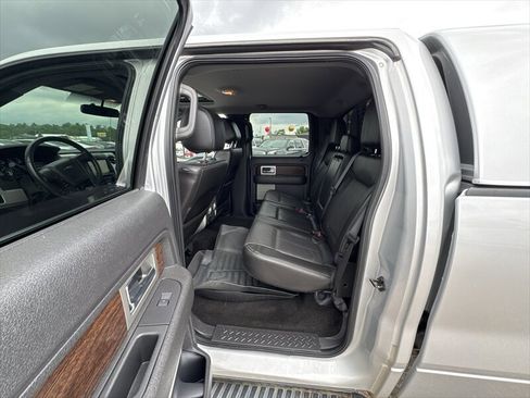 Used 2014 Ford F150 Lariat w/ Lariat Chrome Package AWD/4WD image 10