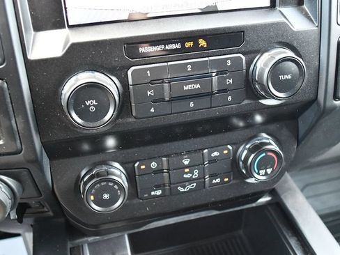 Used 2020 Ford F150 SuperCrew XL w/ Equipment Group 101A Mid AWD/4WD image 60