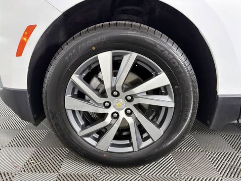 Certified 2022 Chevrolet Equinox Premier image 17