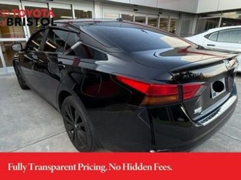 Used 2022 Nissan Altima 2.5 SR w/ Midnight Edition Package AWD/4WD image 14