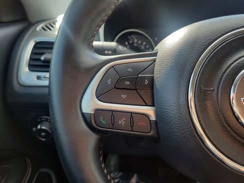 Used 2018 Jeep Compass Latitude w/ Popular Equipment Group image 24