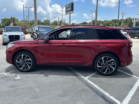 New 2025 Lincoln Corsair Grand Touring w/ Equipment Group 302A image 10