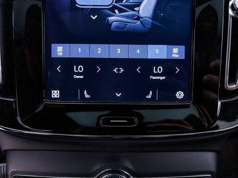 Used 2023 Volvo XC40 Recharge Plus AWD/4WD image 24