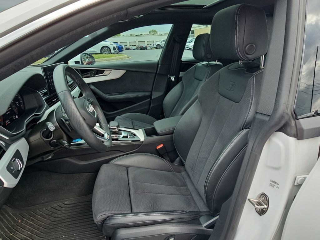 Used 2024 Audi A5 2.0T Premium Plus w/ Premium Plus AWD/4WD image 3