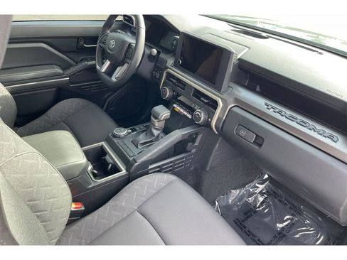 Used 2024 Toyota Tacoma SR5 image 18