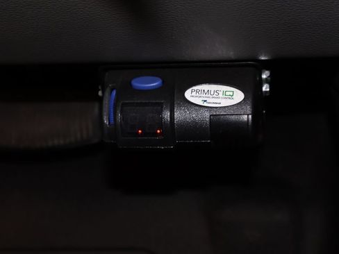 Certified 2022 Ford F550 2WD Regular Cab Super Duty image 23