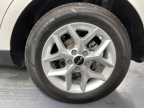 Used 2023 Kia Soul LX w/ Option Group 015 image 31