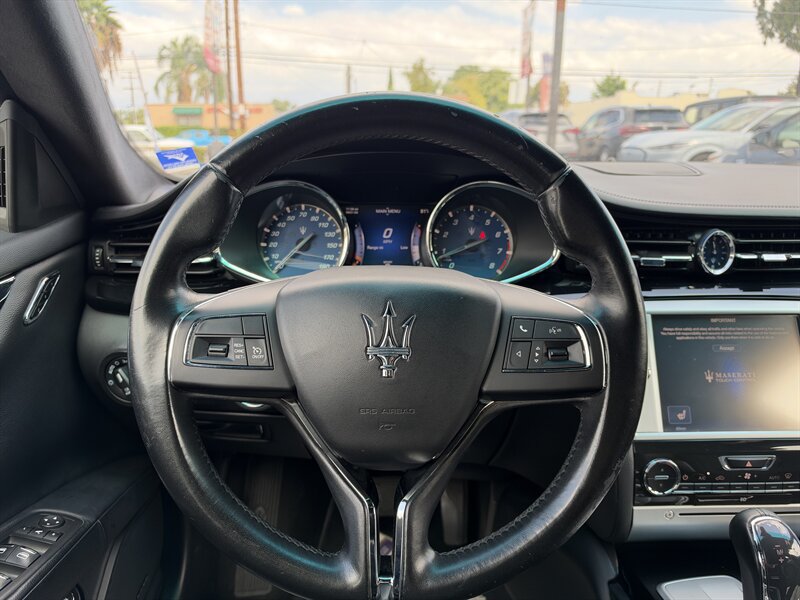 Used 2016 Maserati Quattroporte S RWD image 14