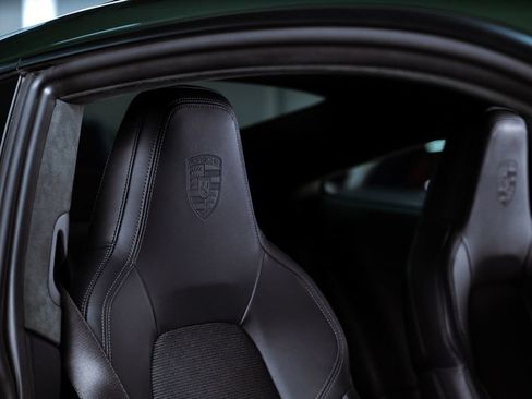 Used 2026 Porsche 911 GT3 RWD image 32
