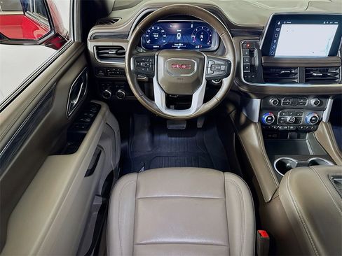 Certified 2023 GMC Yukon XL SLT image 22