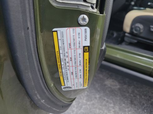 Used 2023 Jeep Wrangler Sport AWD/4WD image 30