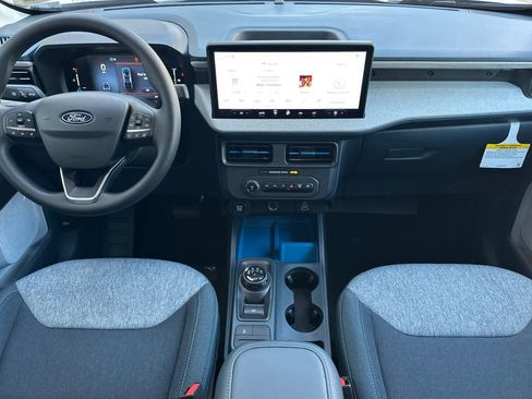 New 2025 Ford Maverick XLT image 3