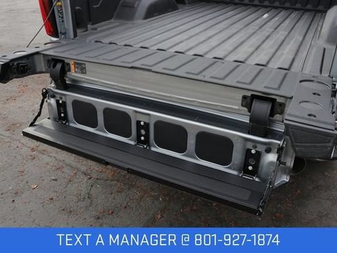 New 2026 GMC Sierra 2500 SLT w/ SLT Premium Package AWD/4WD image 9