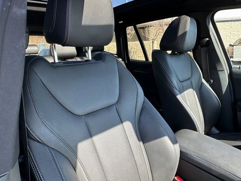 Used 2024 BMW X3 xDrive30i image 13