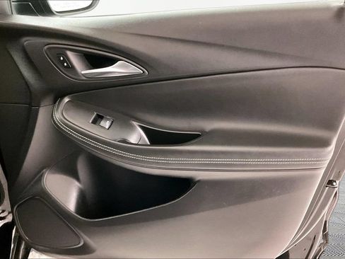 Used 2025 Buick Encore GX Preferred FWD image 21