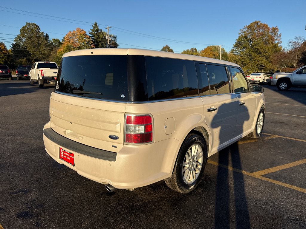 Used 2018 Ford Flex SEL AWD/4WD image 6