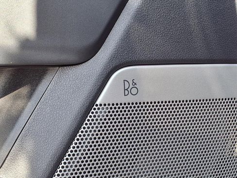 Used 2023 Ford F250 Lariat w/ Chrome Package image 30