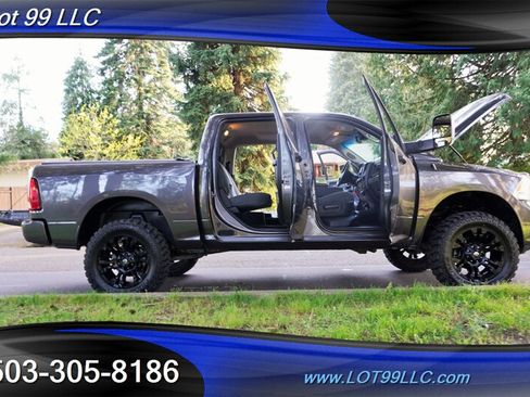 Used 2015 RAM 1500 Express AWD/4WD image 28