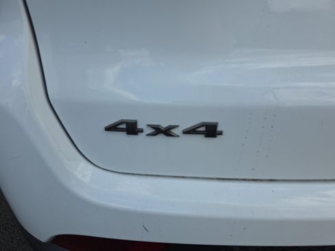 New 2026 Jeep Compass Latitude image 31