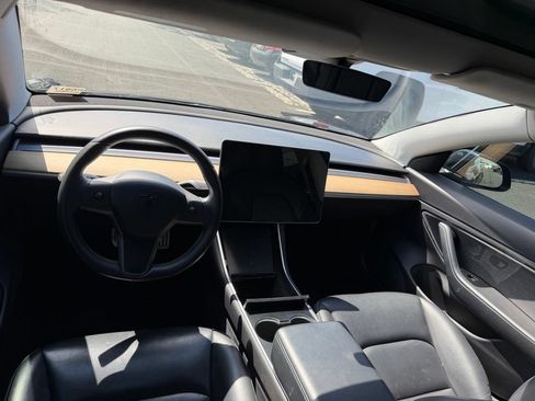 Used 2020 Tesla Model 3 Performance AWD/4WD image 10