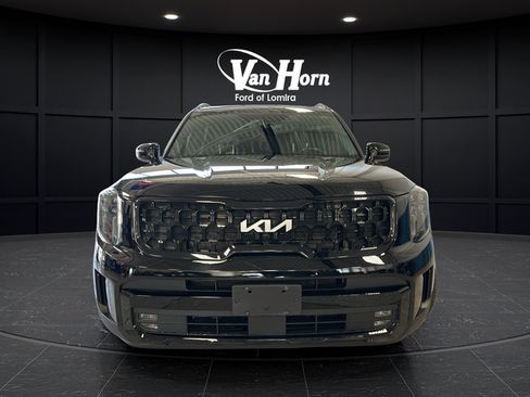 Used 2024 Kia Telluride SX X-Line AWD/4WD image 2