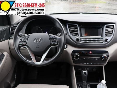 Used 2017 Hyundai Tucson Sport w/ Cargo Package image 18