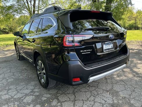 Certified 2023 Subaru Outback Limited XT AWD/4WD image 6