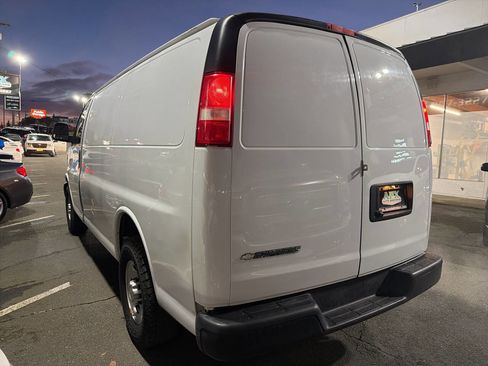 Used 2020 Chevrolet Express 2500 w/ Driver Convenience Package image 2