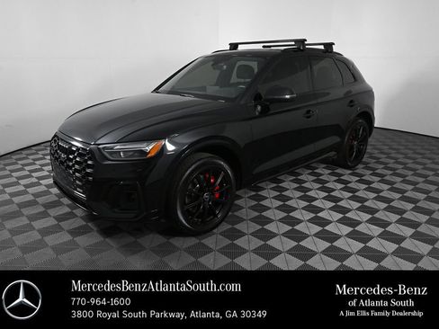 Used 2022 Audi SQ5 Premium Plus image 1