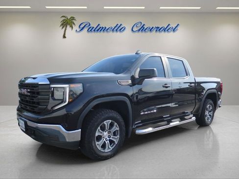 Used 2025 GMC Sierra 1500 Pro w/ Pro Value Package AWD/4WD image 6