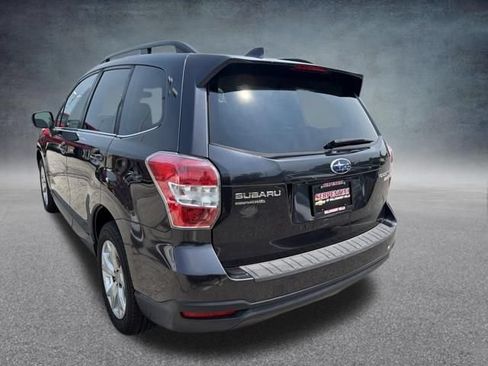 Used 2016 Subaru Forester 2.5i Limited AWD/4WD image 9