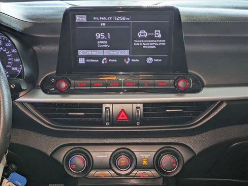 Used 2022 Kia Forte LXS image 15